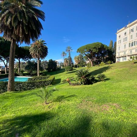 Casaviva-Stylish Trilo With Ac-Shared Pool-Parking Appartement Genua Buitenkant foto