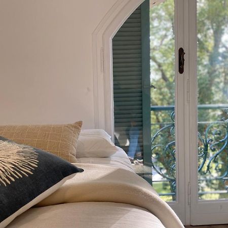 Casaviva-Stylish Trilo With Ac-Shared Pool-Parking Appartement Genua Buitenkant foto