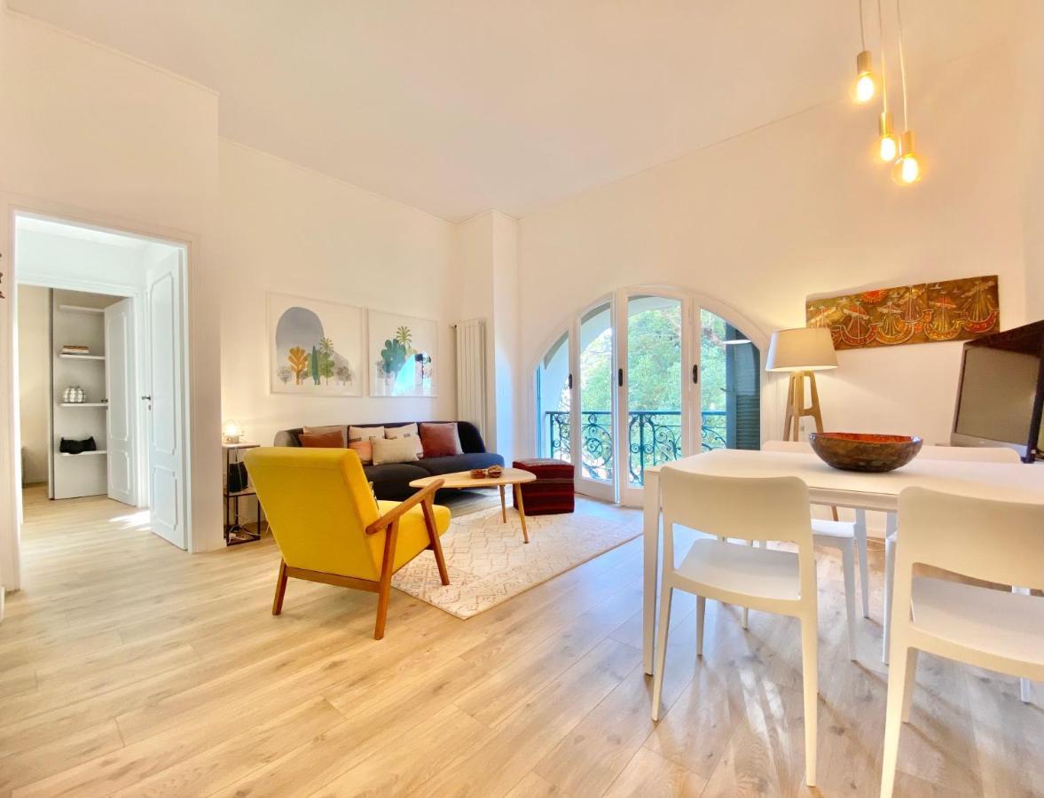 Casaviva-Stylish Trilo With Ac-Shared Pool-Parking Appartement Genua Buitenkant foto