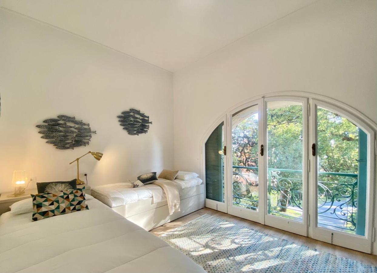 Casaviva-Stylish Trilo With Ac-Shared Pool-Parking Appartement Genua Buitenkant foto