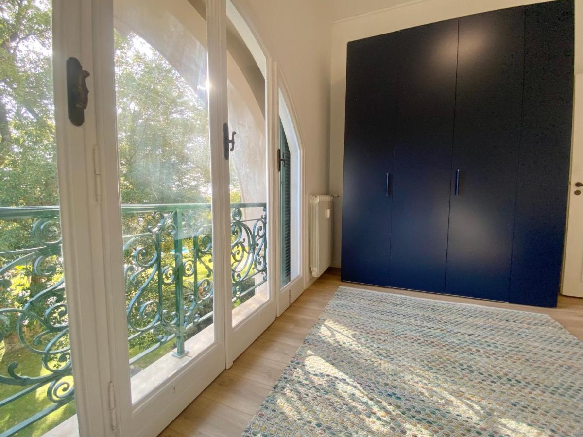 Casaviva-Stylish Trilo With Ac-Shared Pool-Parking Appartement Genua Buitenkant foto